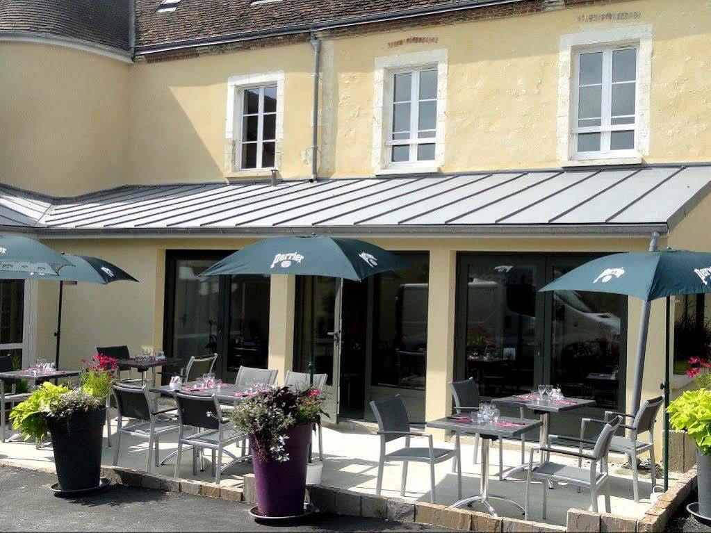 Logis Hotel Restaurant Auberge De La Cloche Le Theil-sur-Huisne Bagian luar foto
